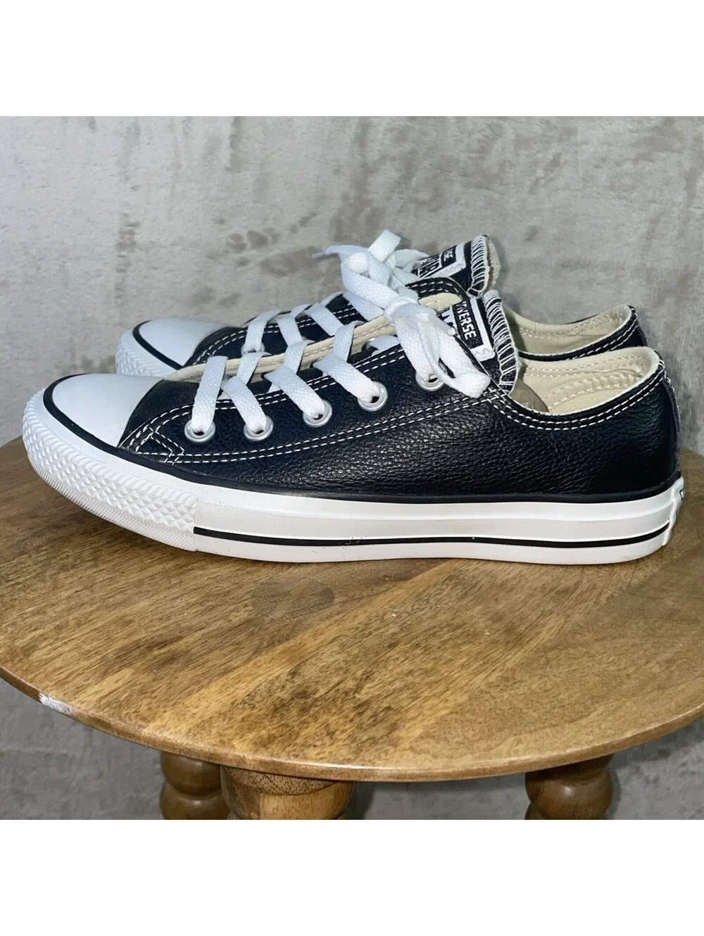 Converse Chuck Taylor All Star Classic Leather Low Black Shoes Men 4 Or Women 6